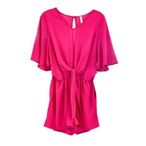 NWT Flowy Fuchsia Romper- with Pockets!